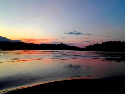 Sunset Cruise on the Vang Vieng's lake